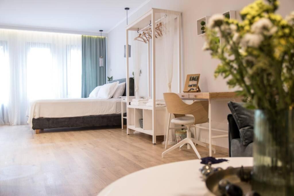 Isidorou Suite Xanthi Exteriör bild